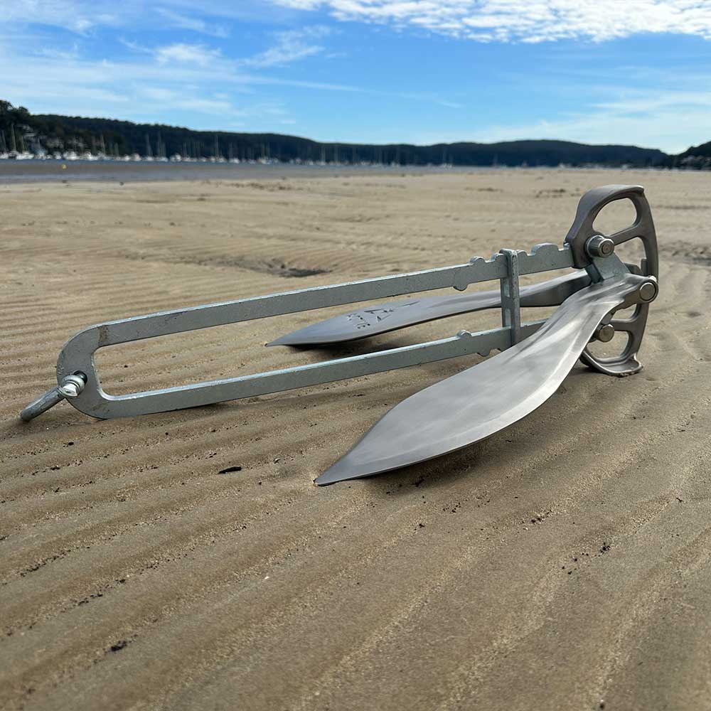ACTIVE DF600 - Anchor for vessels up to 13.5 Metres (45') in length